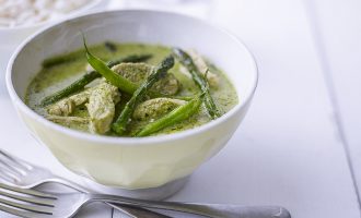 How to Make Thai green curry chicken sauce - 1 39