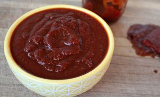 How to Make Tangy balsamic barbecue sauce - 1 4